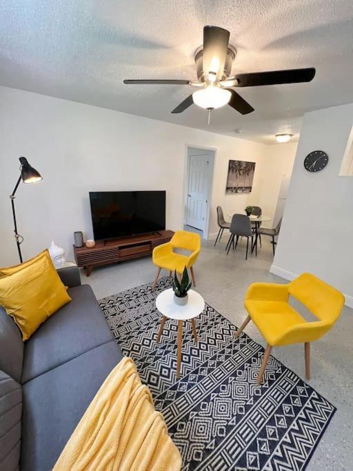 Cozy & Beautiful 1Bd Apartment W/Full Kitchen! Fort Lauderdale Exteriér fotografie